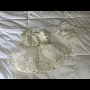 NWOT 6/9 months girls special occasion dress